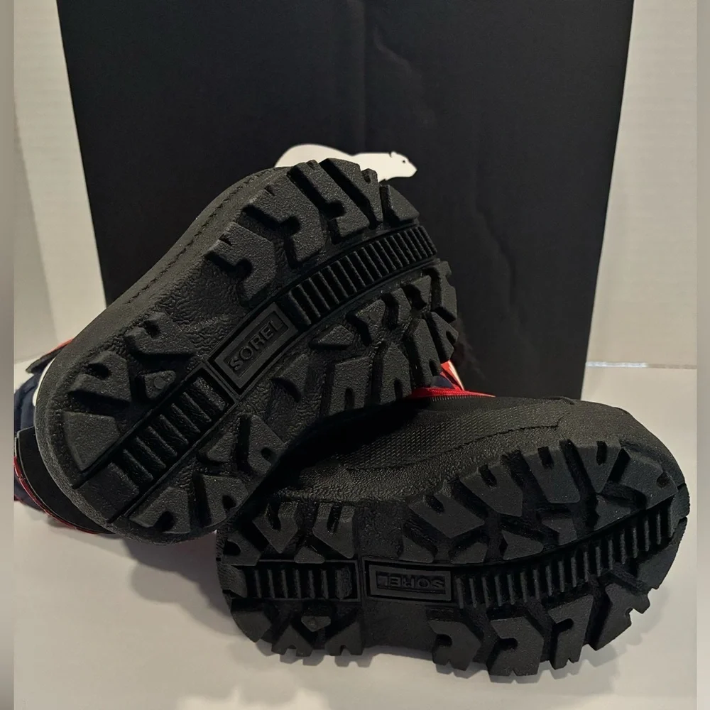 NIB Sorel Toddler Insulated Snow Commander Boots Red/Blue w/Black Soles; Size 4